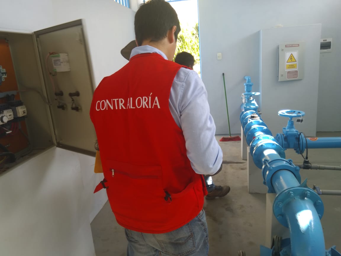 Contraloría alerta distribución de agua sin tratamiento adecuado en Casma      