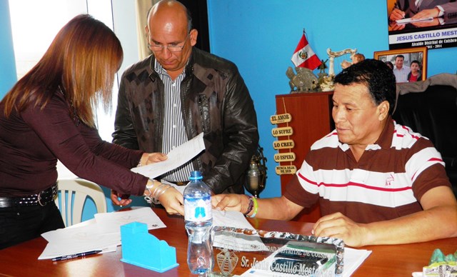 Coishco recibirá S/.30 millones del Gobierno Central para obras de saneamiento