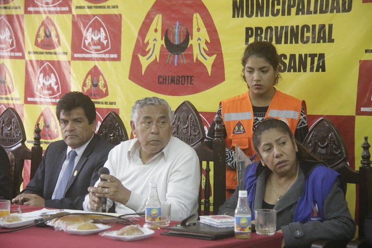 Cortez busca establecer agenda única ante posible llegada de presidente Vizcarra