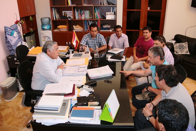 Desalojo y denuncias contra invasores de terrenos de vía de evitamiento de Chimbote