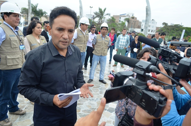 Alcalde de Nuevo Chimbote pide a fiscal Añanca que diga cómo compró vivienda de 100 mil soles