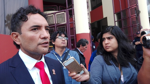 Alcalde denunció que empresarios estarían detrás de tráfico de terrenos en Nuevo Chimbote