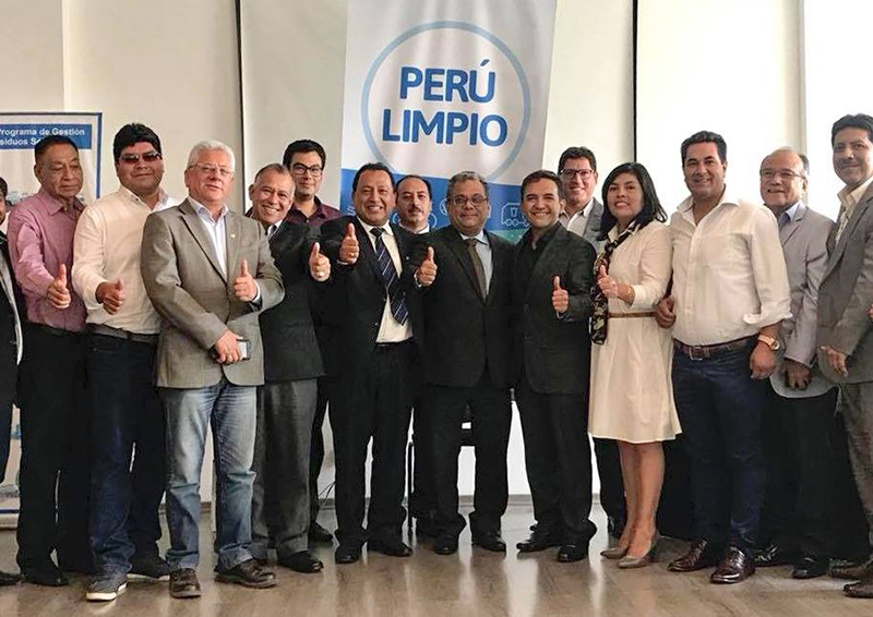 Alcalde de Nuevo Chimbote representa a alcaldes beneficiados con proyectos de relleno sanitario