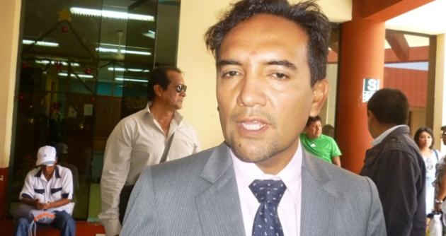 Exigen retiro de colegio de terreno destinado para hospital de EsSalud en Nuevo Chimbote