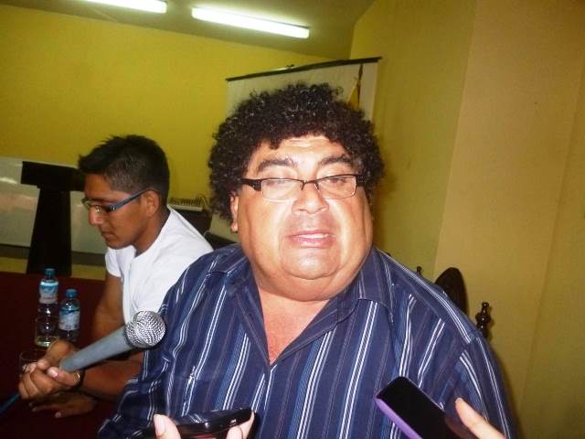 Alcalde encargado cesa cuatro gerentes municipales y anuncia sus reemplazos‏