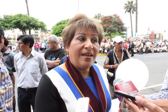 Alcaldesa Victoria Espinoza denunció al fiscal Gutiérrez por prevaricato por presunta prueba falsa