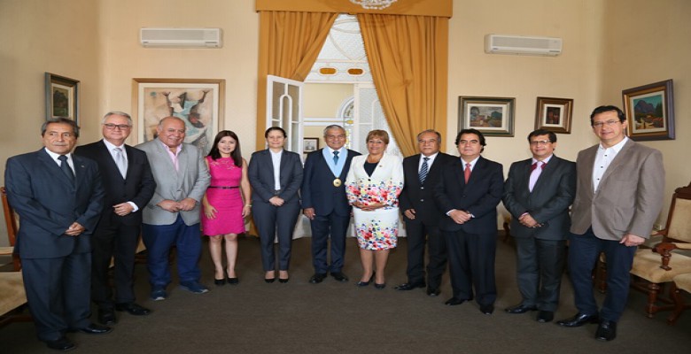 Alcaldesa del Santa participó en reunión de burgomaestres provinciales