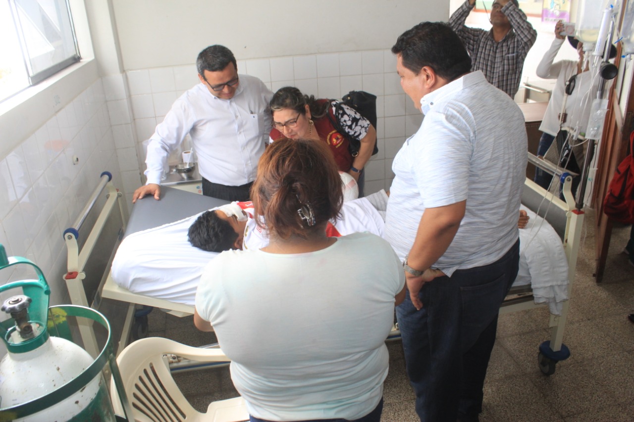 Alcalde visitó a menor que fue atacado por un perro en sector “Los Balcones de Chimbote”