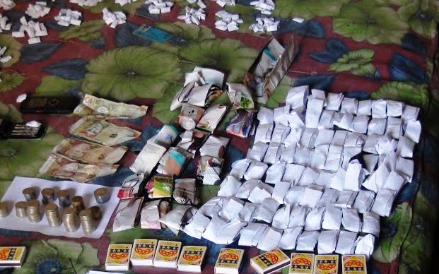 Policías allanan casa de conocida microcomercializadora de drogas en “San Pedro“