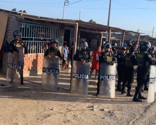 Casma: allanan dos viviendas que pertenecerían a "Cuchillo" presunto autor de la masacre en Pataz