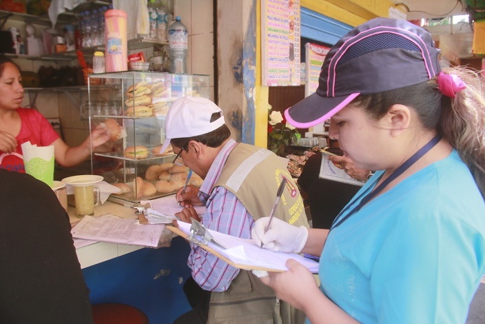 Chimbote: municipalidad da plazo a comerciantes para obtener carné de control de salud