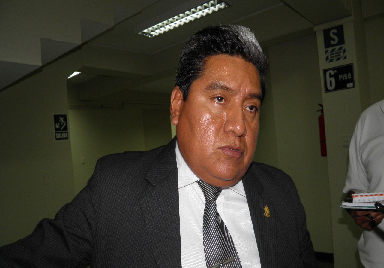 En dos semanas fiscal Añanca se pronunciará sobre acusación contra “donantes” de Waldo Ríos 