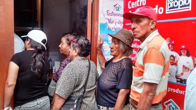 Nuevo Chimbote: Ancianos reclaman se defina su situación como beneficiarios de "Pensión 65"