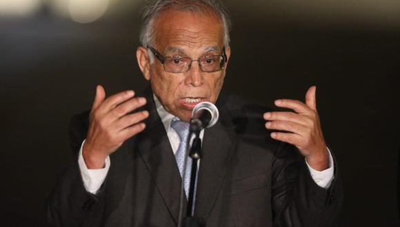 Castillo evalúa salida del premier Aníbal Torres y cambio de varios ministros