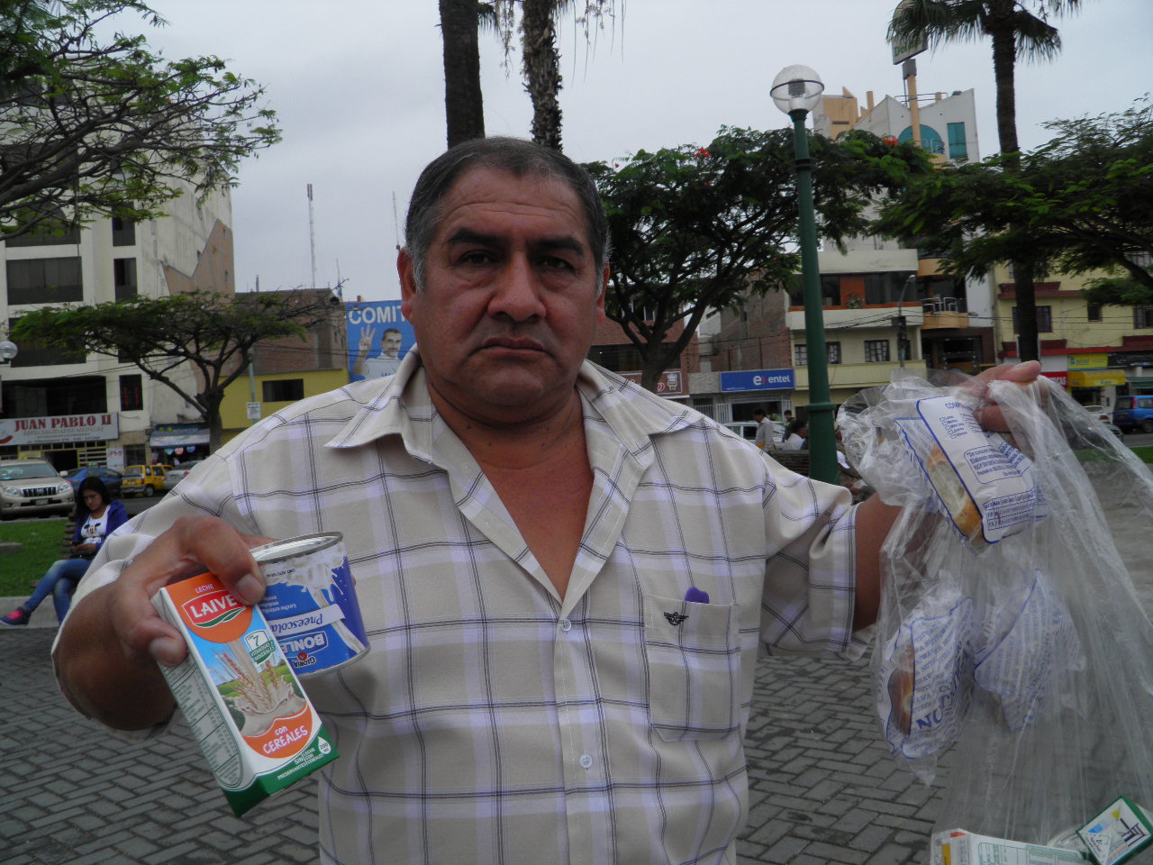 Presidente de Apafas del Santa considera importante entrega de desayunos envasados