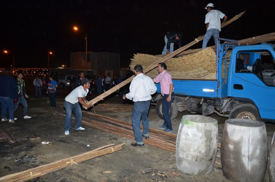 Damnificados del incendio en “Sánchez Milla” material para reconstruir sus viviendas