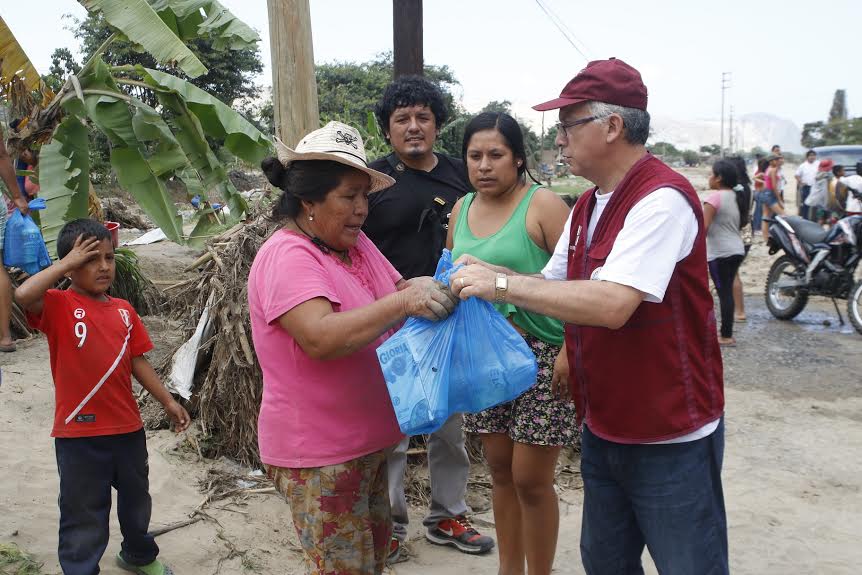 Chimbote: Corte del Santa llevó ayuda a damnificados en Vinzos y Rinconada