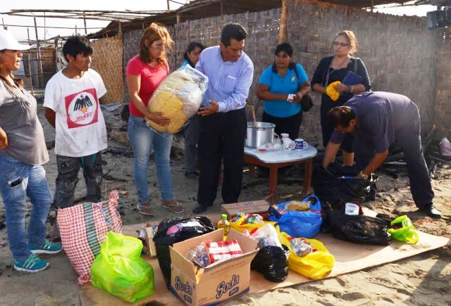 Nuevo chimbote: Familia que quedó sin vivienda tras incendio recibió ayuda