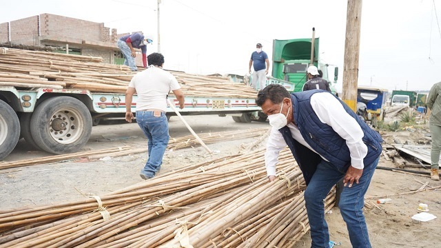 Industria pesada Caldas se suma a la ayuda para damnificados de incendio en Nuevo Chimbote