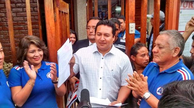 Alianza para el Progreso es el primer partido político inscrito en el JEE - Santa