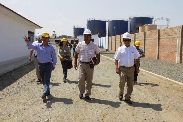 Chimbote: Anuncian que emisor marino empezó a funcionar hoy en Bahía El Ferrol