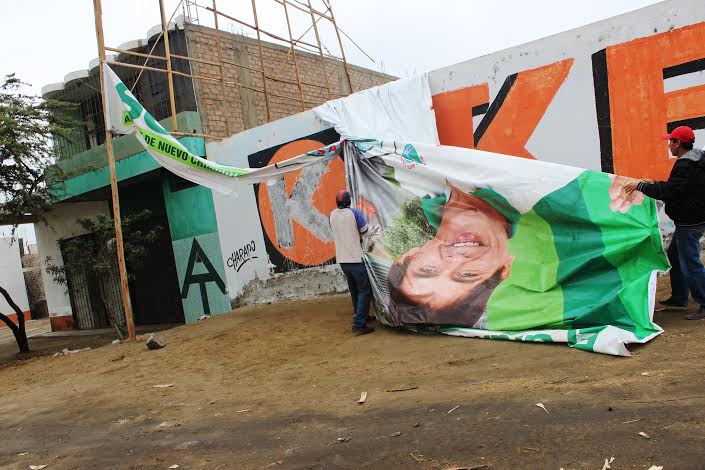 Vándalos rompieron cartel de Walter Soto al ingreso a Nuevo Chimbote