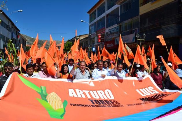 “El Maicito”, Andemar y Puro Ancash cierran campaña electoral en la ciudad de Huaraz
