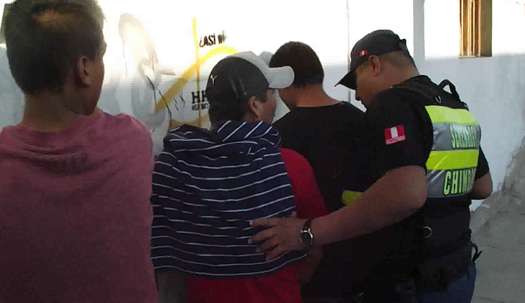 Chimbote: serenos capturan a delincuentes que asaltaron a conductor de colectivo