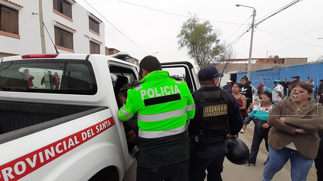 Asaltantes roban pistola en mano más de 15 mil soles de dos farmacias Inkafarma en Chimbote
