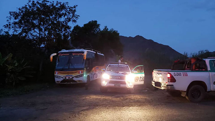 Asaltan a mano armada a transportistas en la carretera al centro poblado El Castillo, en el valle de Santa