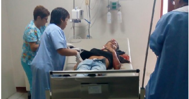 Sujetos asesinan de balazo en la cabeza a joven y propinan brutal golpiza a su amigo en Chimbote