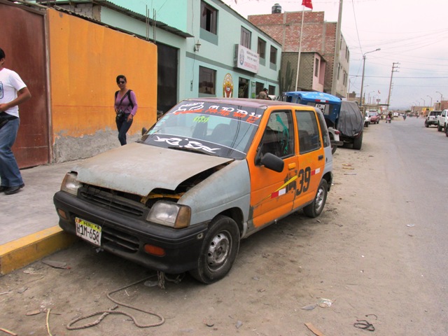 Chimbote: Asesinan a taxista de 2 puñaladas en el corazón, cadáver fue hallado en “Tres Cabezas”