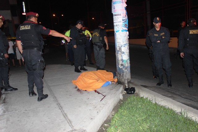 Chimbote: Asesinan a sujeto a balazos a pocos metros de su vivienda en “Laderas del Norte”