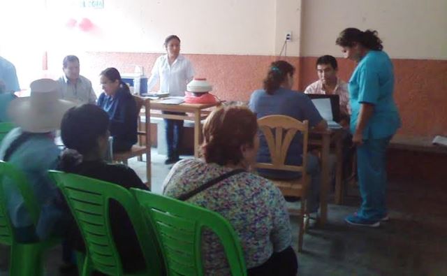  Pacientes de posta de “Magdalena” son atendidos en local comunal de San Isidro