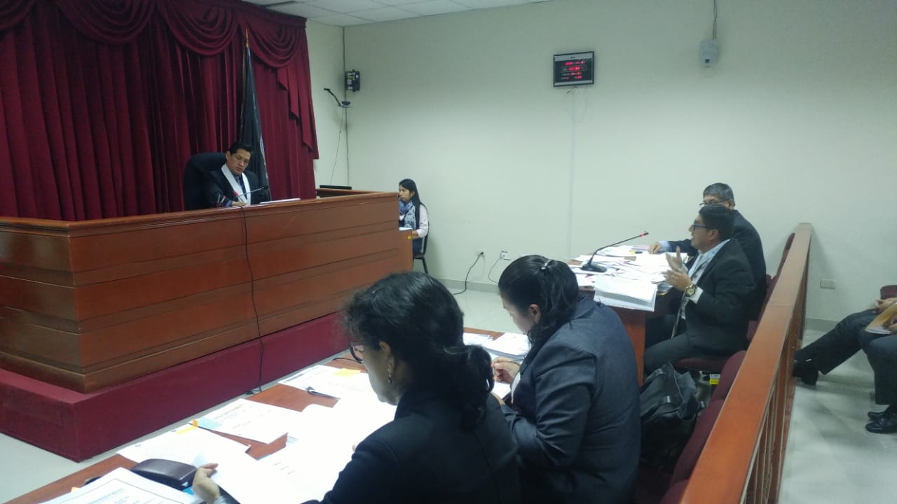 Chimbote: disponen comparecencia con restricciones para mayor PNP involucrado en extorsión 