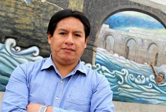 Periodista chimbotano Augusto Rubio presenta ‘Mundo cachina’ en Chiclayo