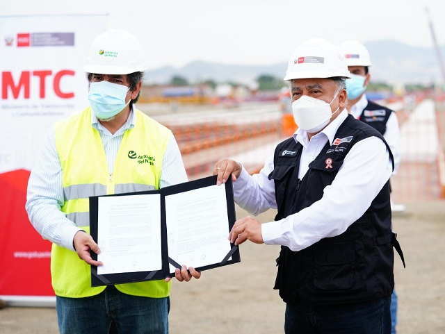Aunor recibe 30 kilómetros faltantes para continuar construcción de la Vía de Evitamiento Chimbote