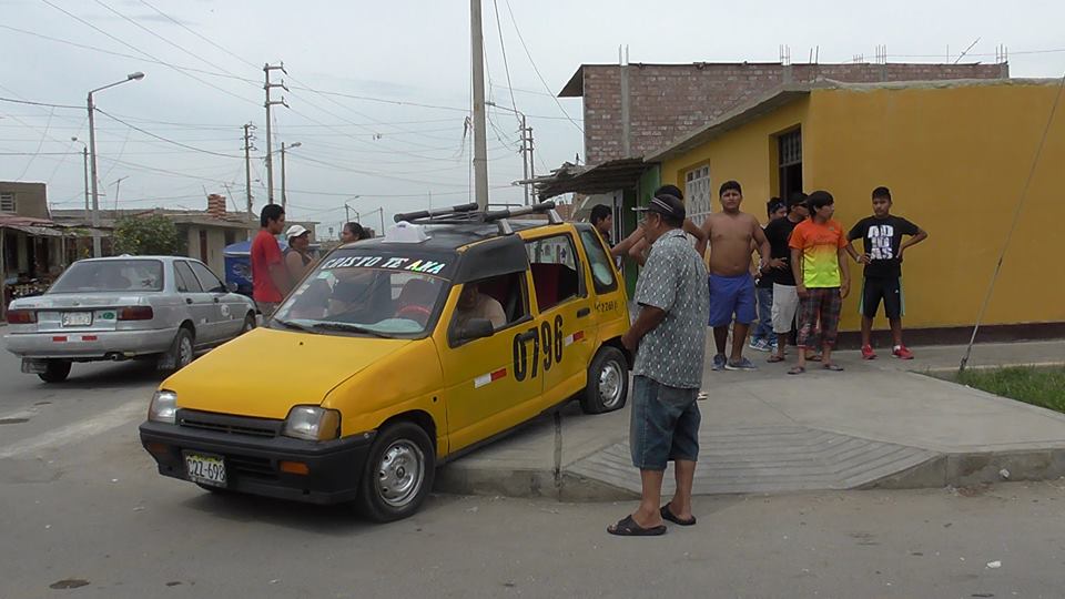 Chimbote: Auto termina en vereda tras impactar con otra unidad en “Alto Perú”