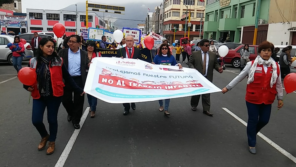 Chimbote: representantes de instituciones realizan pasacalle en rechazo al trabajo infantil