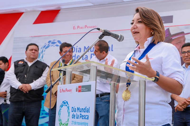 Autoridades se reunieron con ministra de la Producción en Chimbote por el Día Mundial de la Pesca
