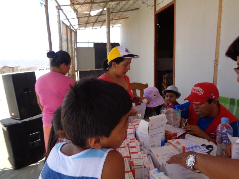 Beneficencia de Chimbote llevó ayuda a pobladores de asentamiento “Jesús de Nazareth”