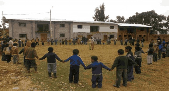 Beneficencia Pública de Chimbote lleva ayuda a localidades de Sihuas