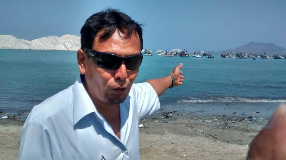 Chimbote: Problemas legales impiden uso de emisor marino y pequeras siguen contaminando mar