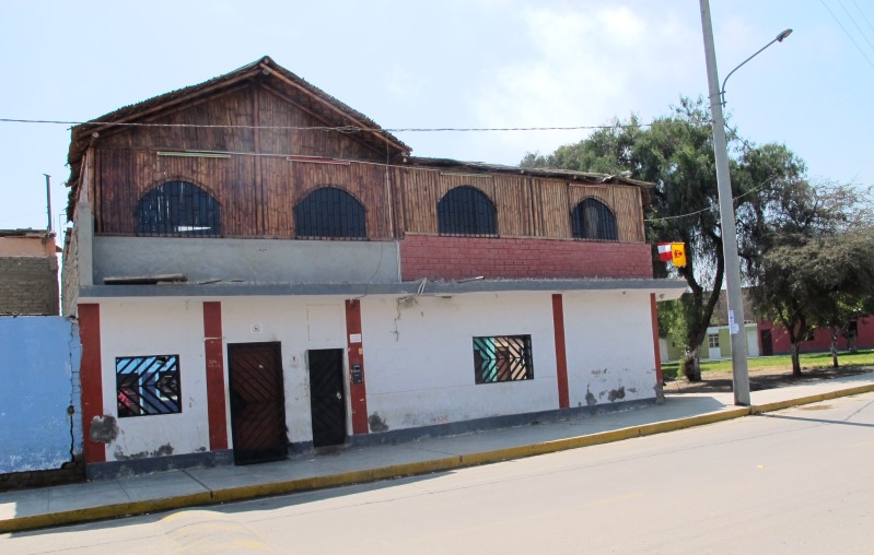 Balean a pareja de enamorados en bar de la mala muerte en Chimbote