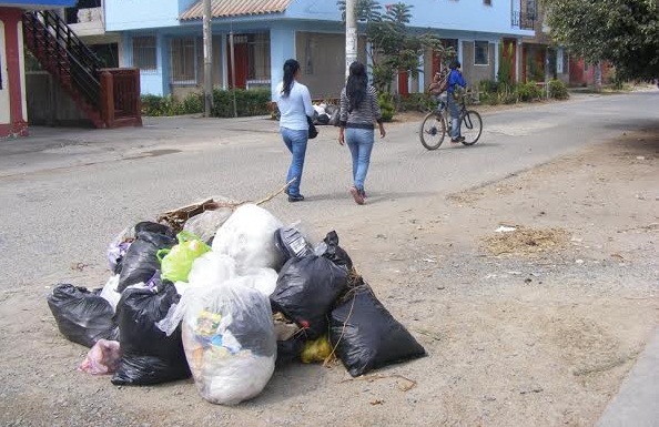 Dan ultimátum a Gasco, debe disponer el recojo de basura en su distrito o será denunciado