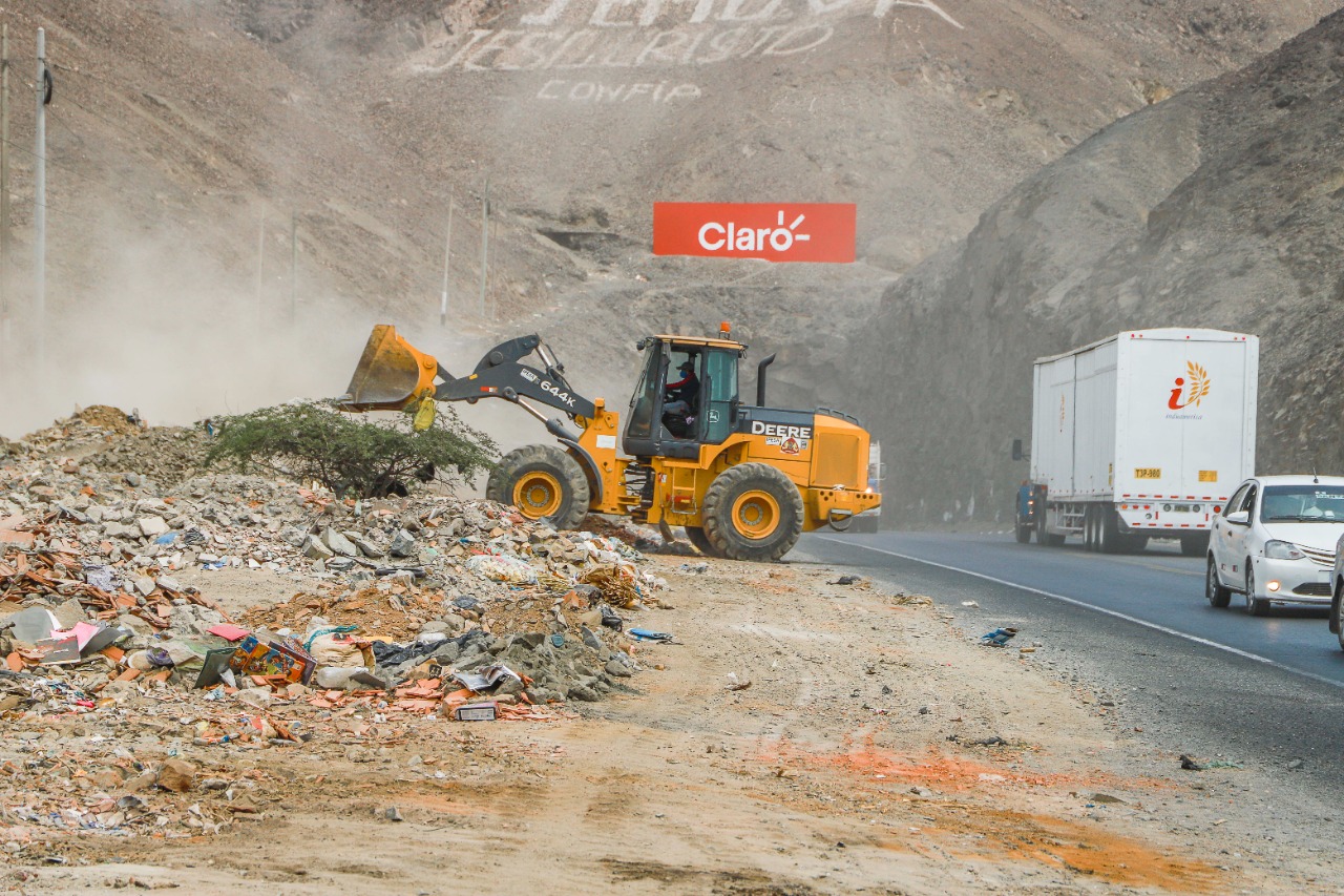Chimbote: Municipio recogió más de 100 toneladas de basura en la Panamericana Norte