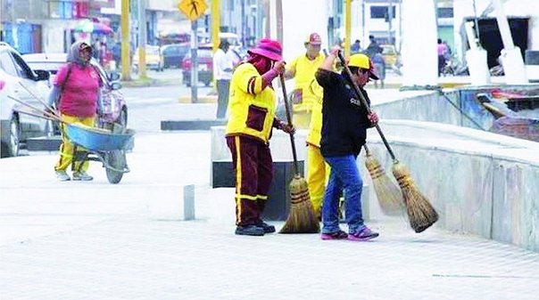 Chimbote: 50 toneladas de basura más se alista recoger por “San Pedrito” 