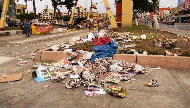 Municipio autoriza feria ambulante por “San Pedrito” pese a que ocasiona caos y basura