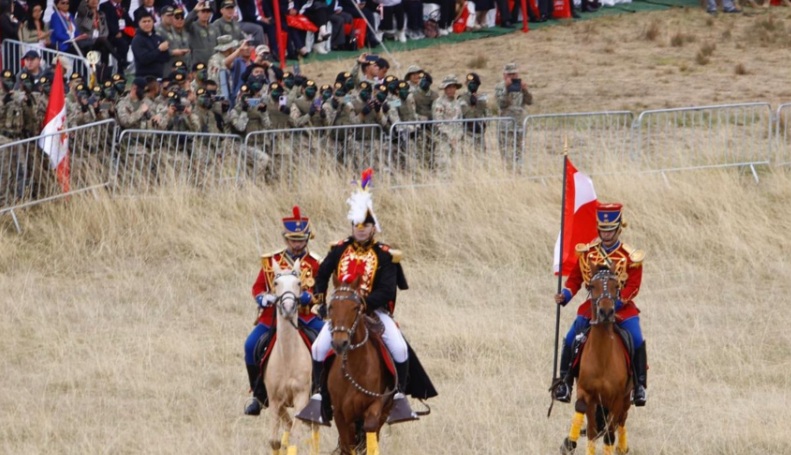 Batalla de Ayacucho: escenificación revalora memoria histórica y rinde homenaje a héroes