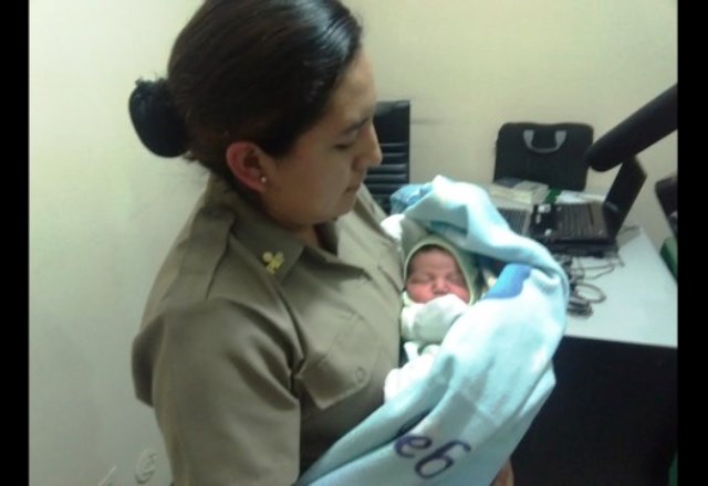 Nuevo Chimbote: desnaturalizada madre abandona a su bebé en un ómnibus interprovincial